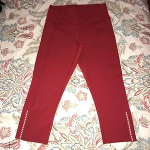 NWOT Lululemon Fast and Free Crop II